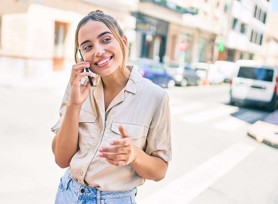 Do Retainers Need to Be Worn Forever? A Dentist Explains